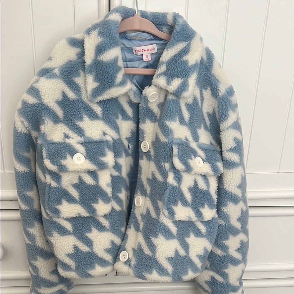 Design History Blue and White Coat with Cozy Texture